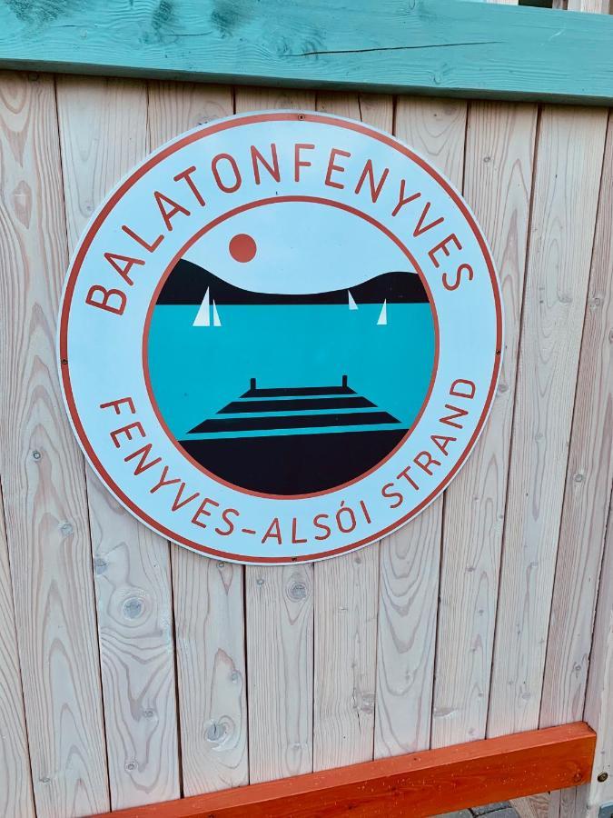 Laszlo Nyaralohaz Balatonfenyves Bagian luar foto
